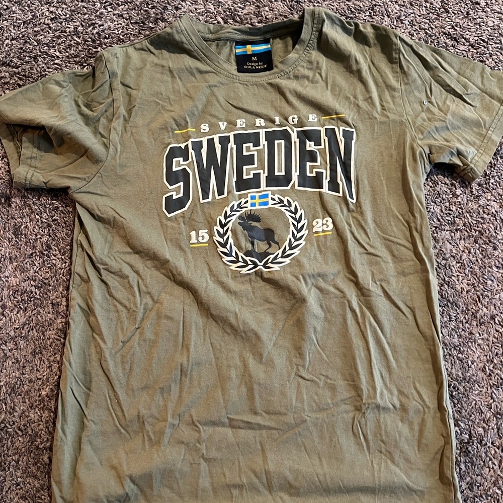 Olive Green Sweden Graphic T-Shirt, Size M